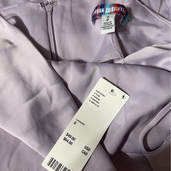Urban Outfitters Mallory Cowl Slip Dress
Lavender
Small
New with tags - Picture 4 of 4